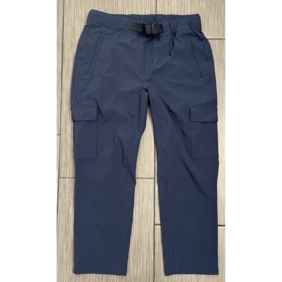Eddie Bauer Woman’s Navy Blue Nylon Cargo Pants Size 2 Stetch Outdoor - Picture 1 of 8
